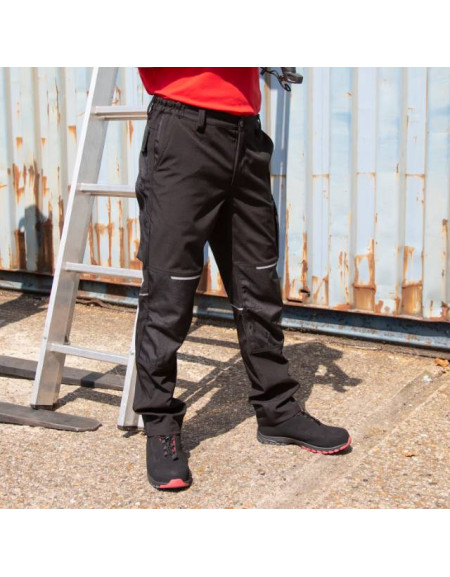 Pantaloni de lucru Softshell cu 3 straturi